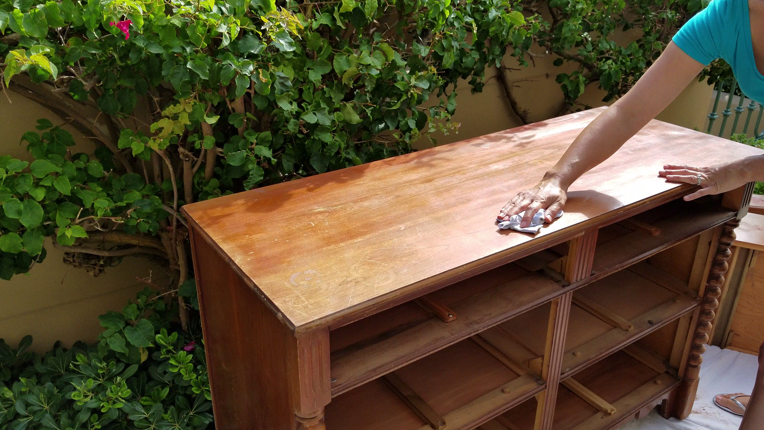 FAQ: How do I prepare my surface for liquid wood?